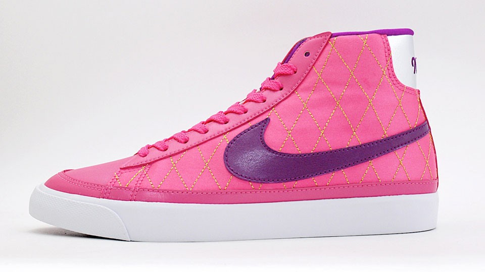 Price $60 Nike WMNS Blazer Mid 09 ND 371761-500 Purple Neon Yellow ...